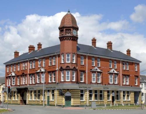 The Waterloo Hotel & Bistro Newport  Exterior photo